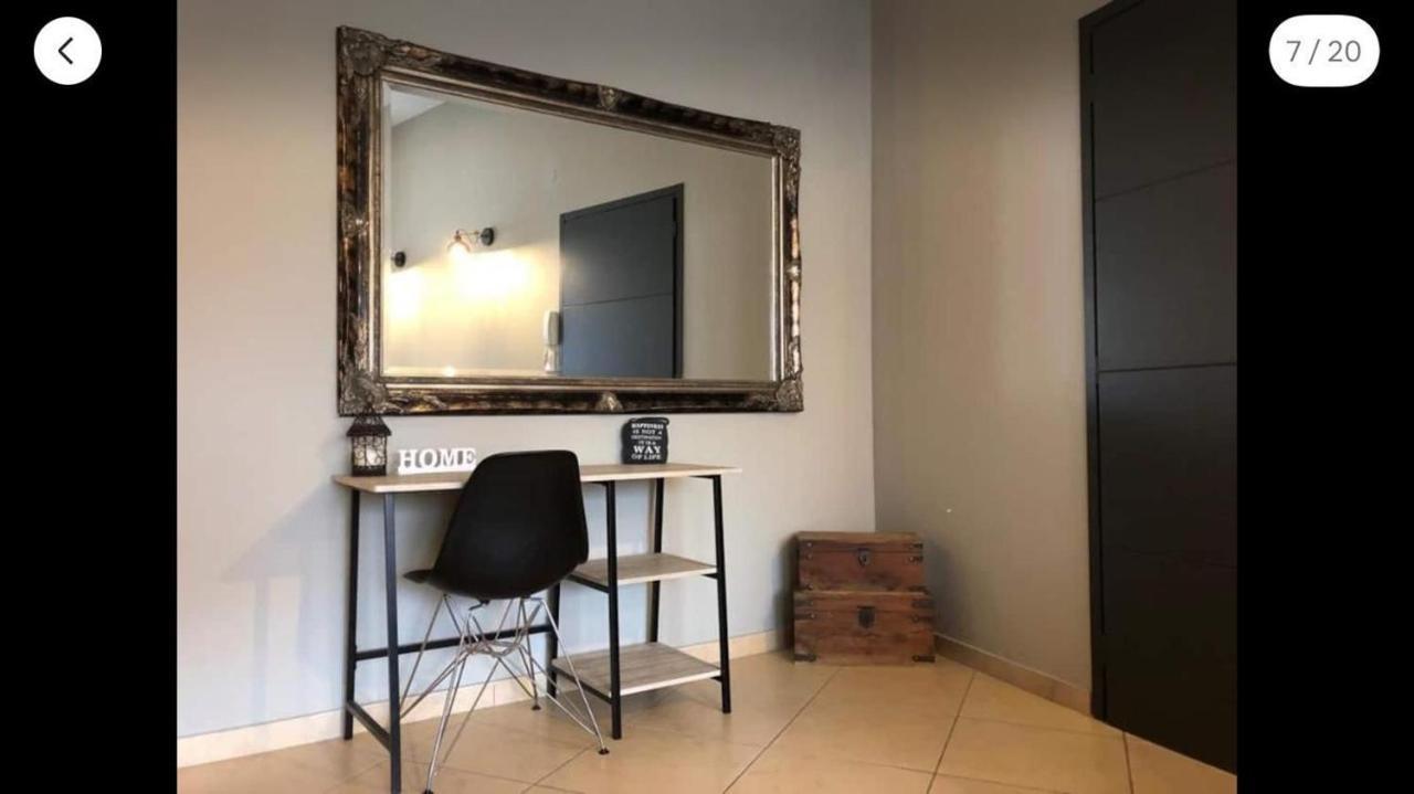 Moonstone House B Apartman Mytilíni Kültér fotó